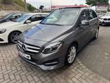 Mercedes-Benz B 200 Pano, AHK - Mercedes-Benz B 200 in Bremen