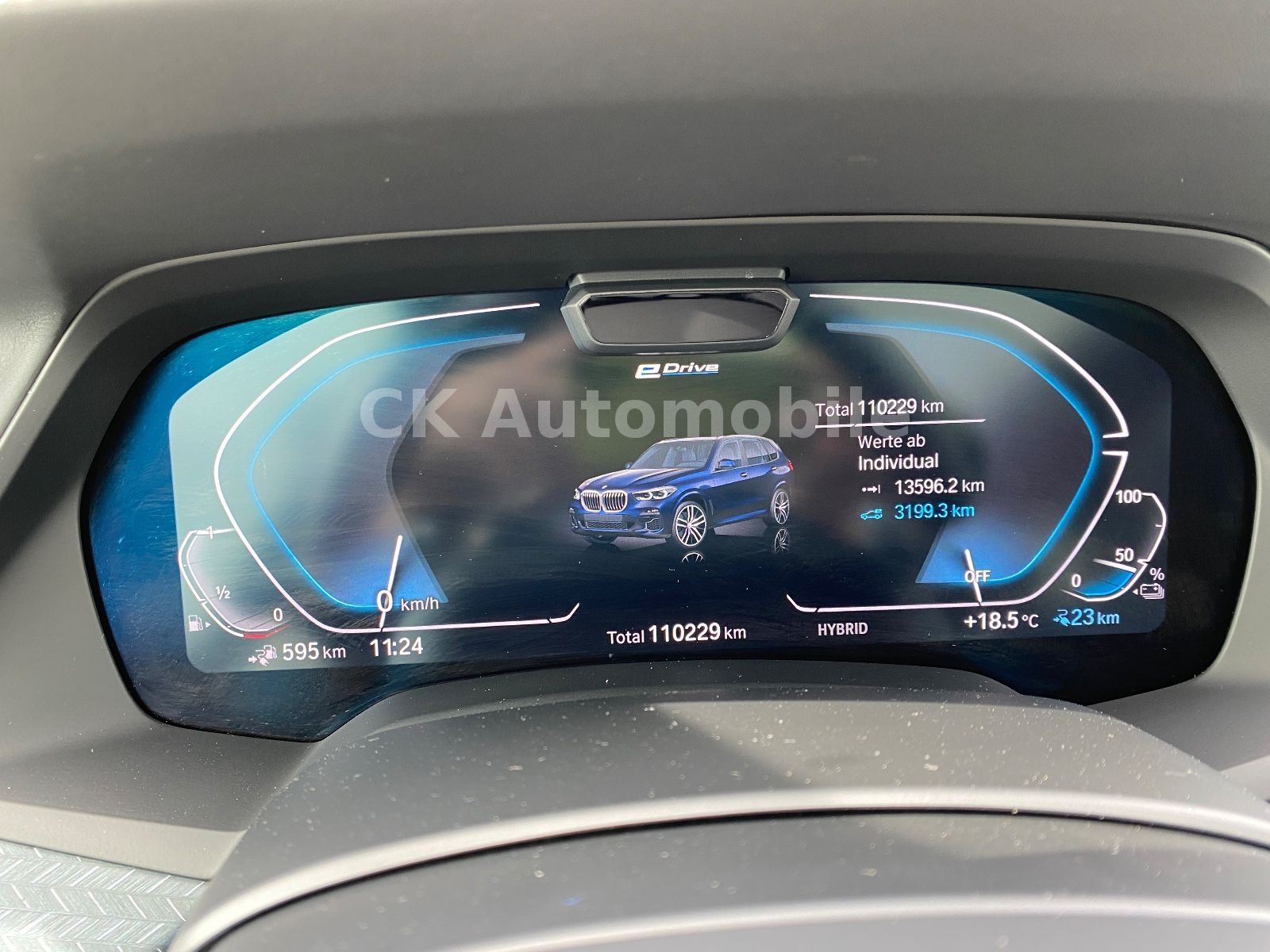 Fahrzeugabbildung BMW X5 xDrive45e M-Sport/Laser/Pano/Head-Up/360°/AHK