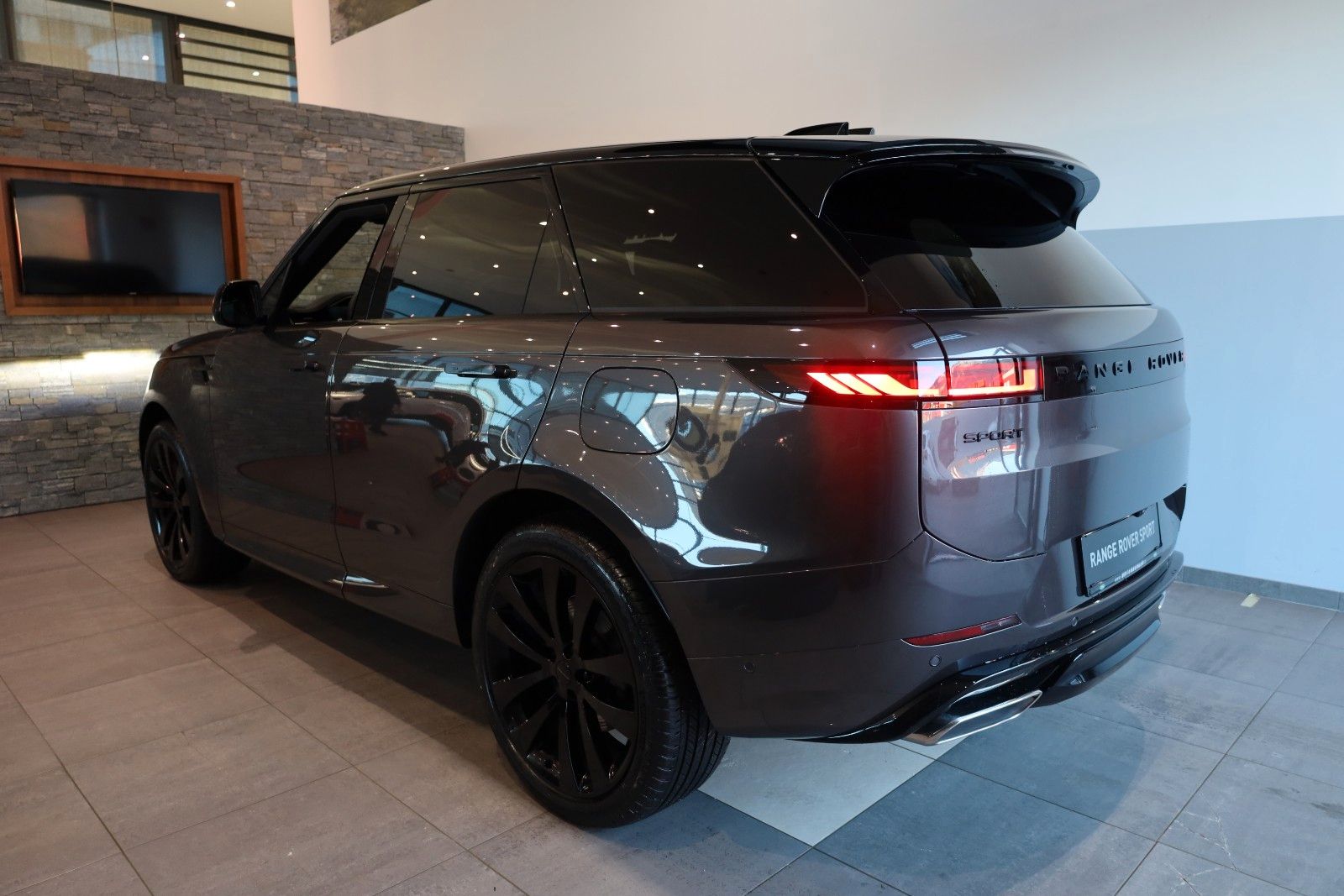 Land Rover Range Rover Sport P460e Dynamic HSE Plug-in imagem 3