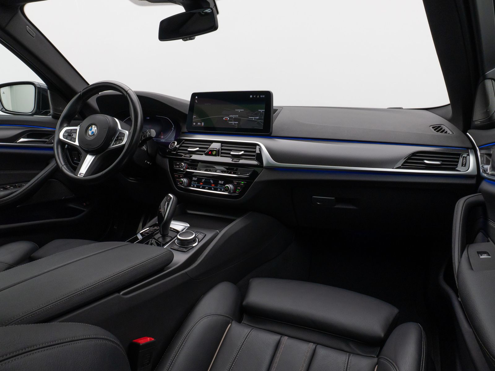 Fahrzeugabbildung BMW 530d xD M Sport Panoram Kamera Laser HUD DAB H/K