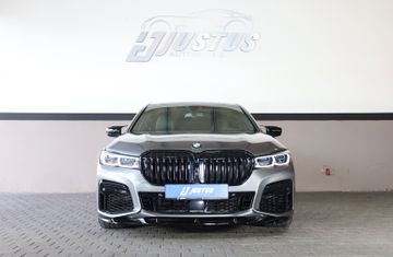 BMW 750 - 2