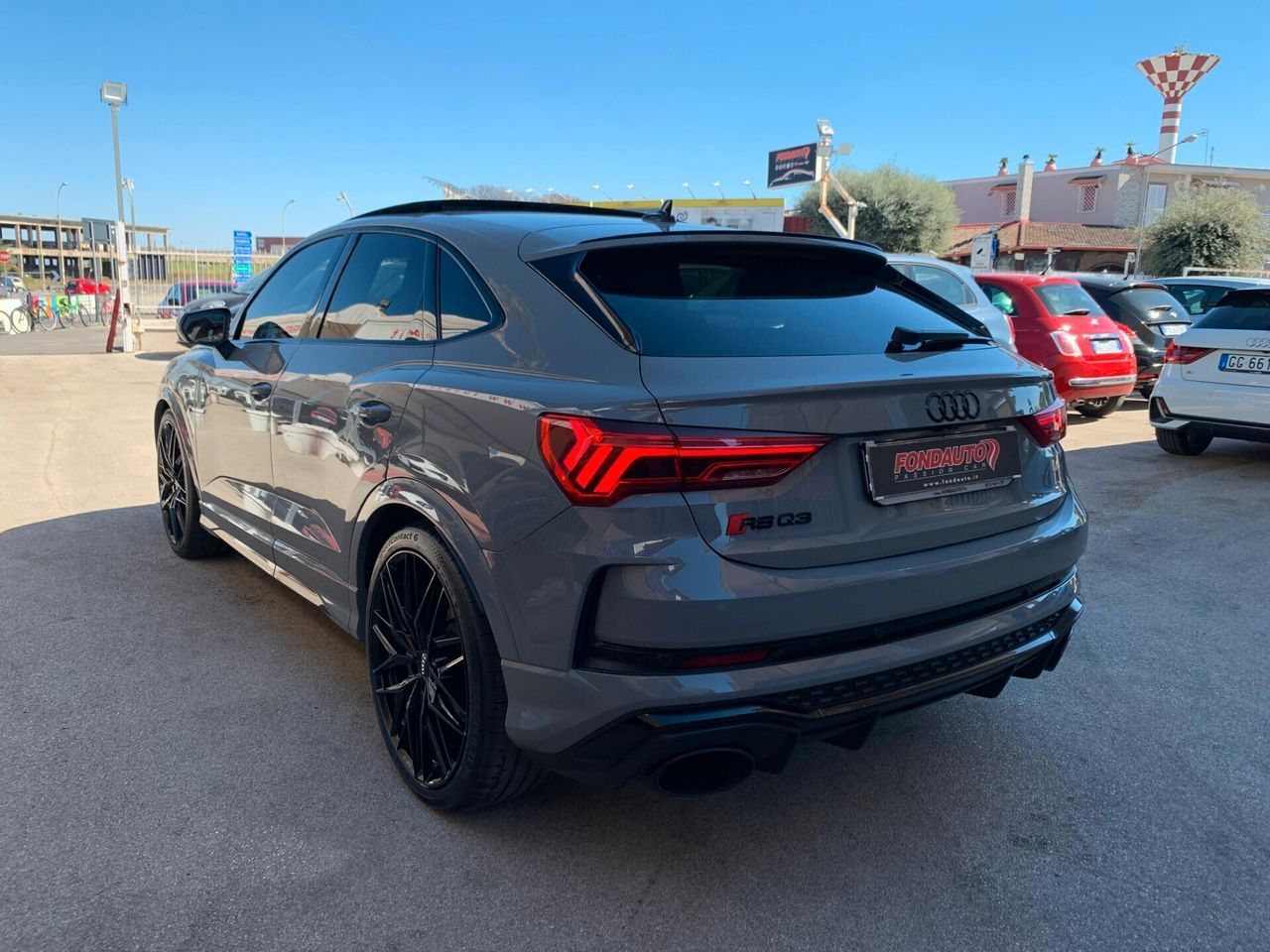 Audi RSQ3 quattro S tronic imagem 2