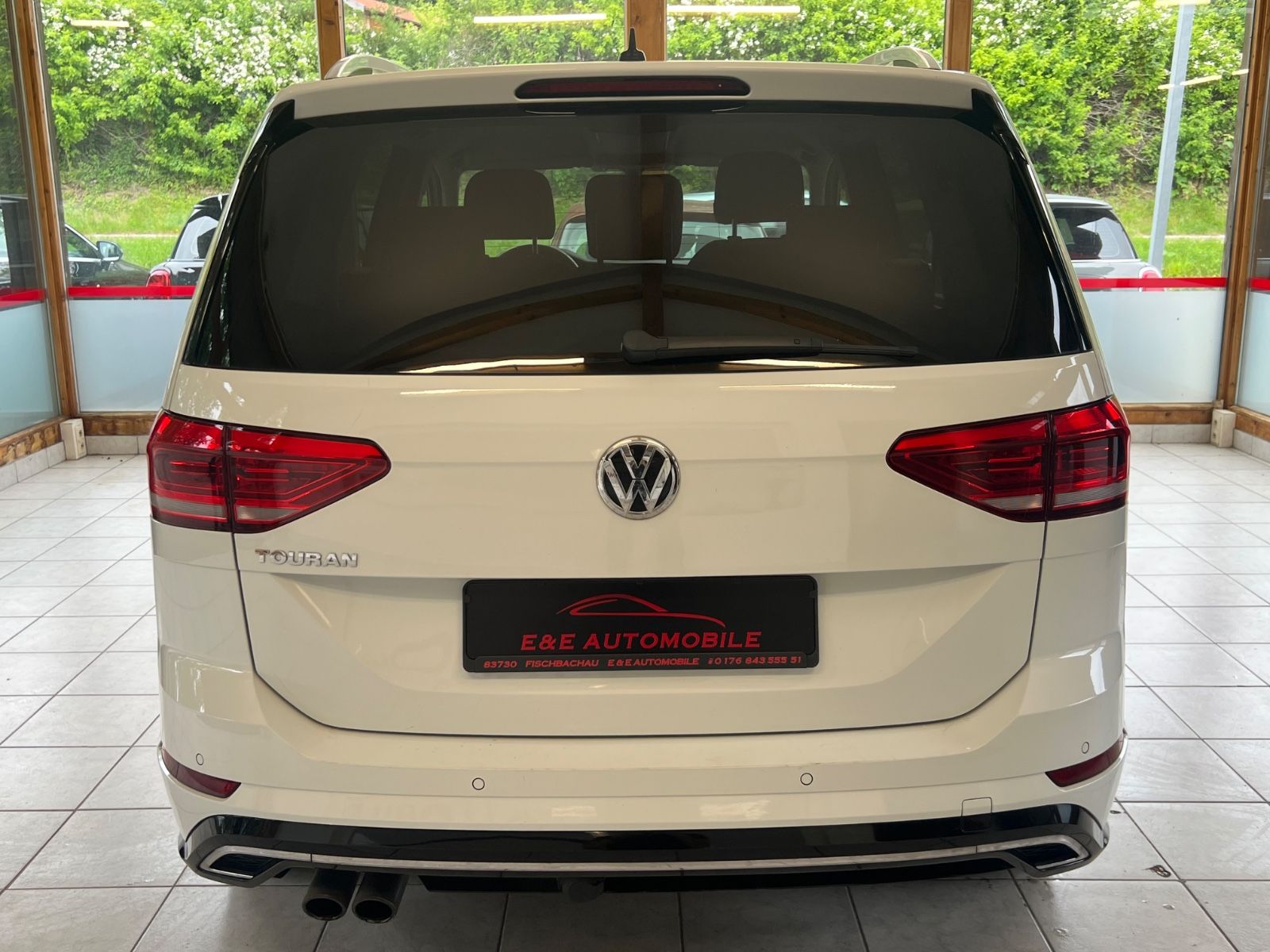 Volkswagen Touran Highline R-LINE DSG ACC AHK PDC 7-SITZER foto 6
