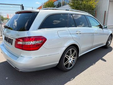 Mercedes E 350 - 5