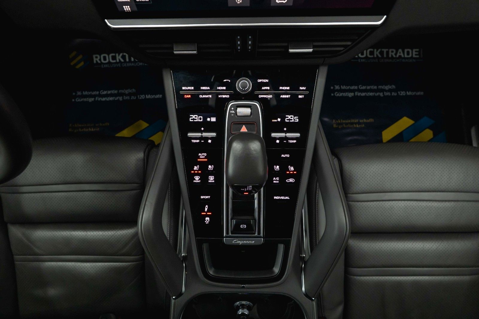 Fahrzeugabbildung Porsche Cayenne Turbo V8 Sport Chrono Black *ACC*LED*