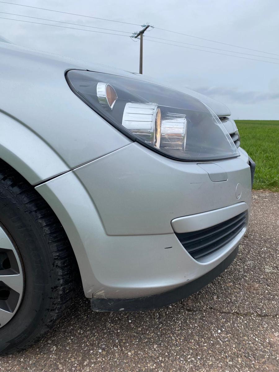 Opel Astra 2005 — photo 11