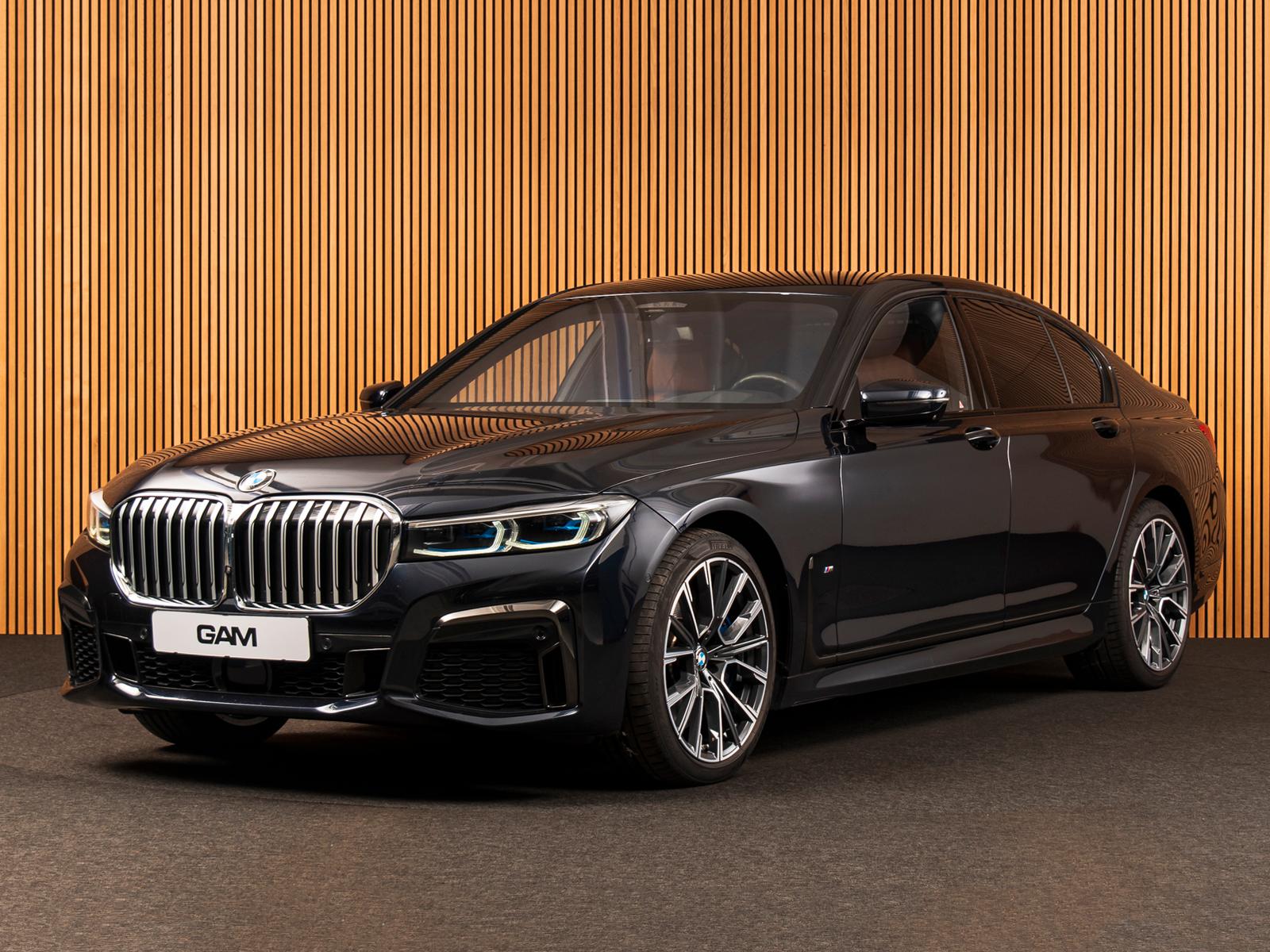 BMW 750i Xdrive M-SPORT-H/K-LASER-HUD-MASSAGE