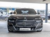 BMW 740d xDrive Limousine M Sport HUD PANO ACC RFK - BMW 740 Gebrauchtwagen in Stuttgart
