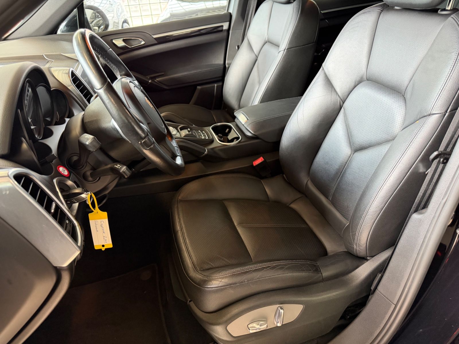 Fahrzeugabbildung Porsche Cayenne Diesel*1.Hand