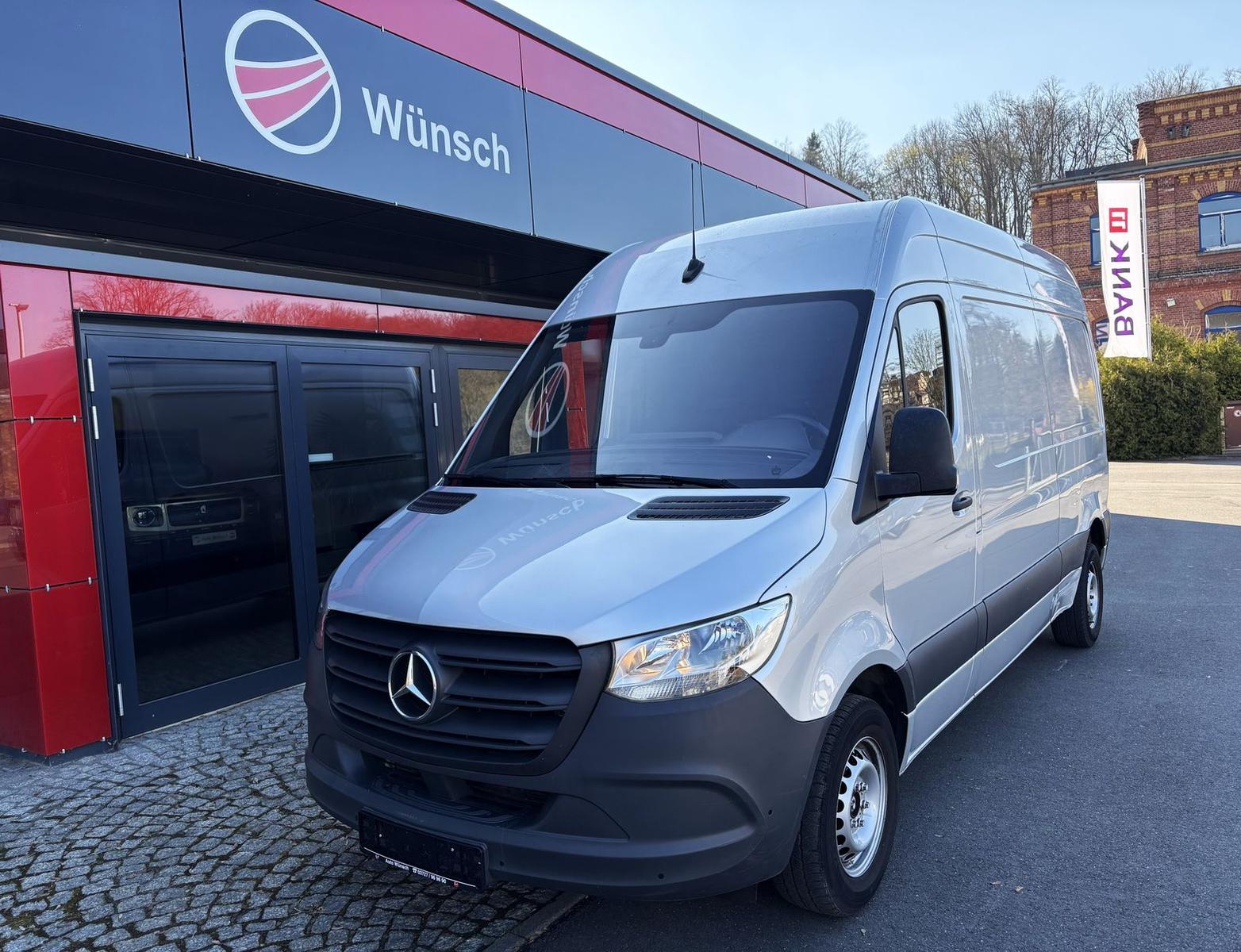 Mercedes-Benz Sprinter 215 CDI Kasten L2H2 m. MBUX+R-Kamera