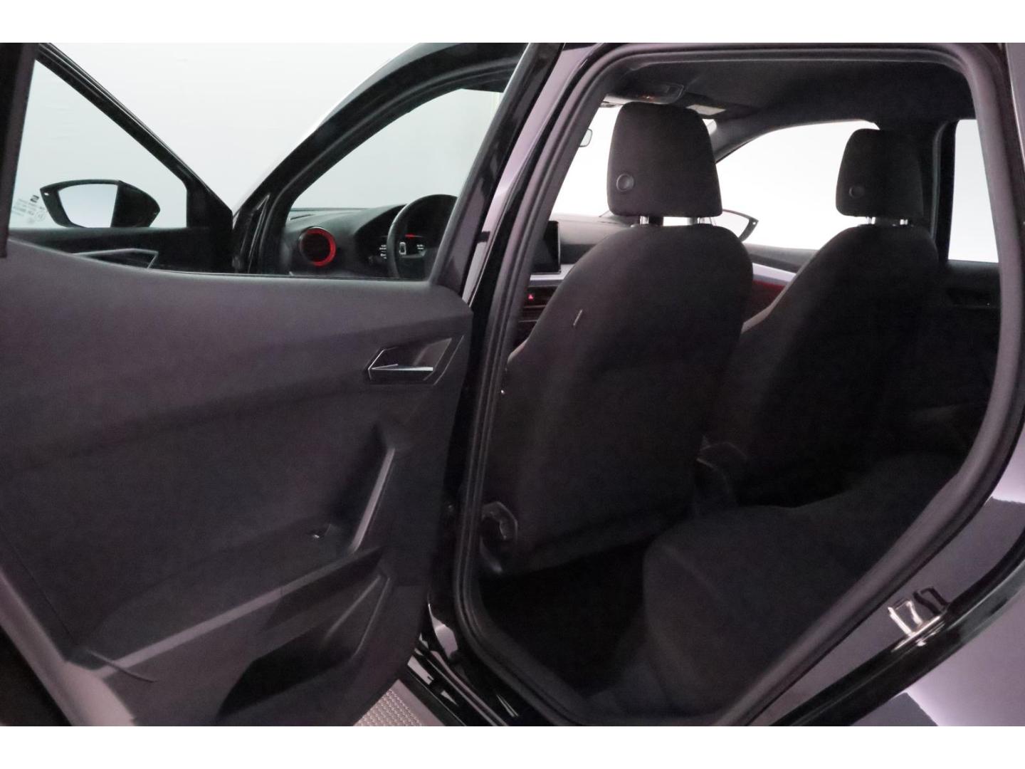 SEAT Arona 1.0TSI FR+LED+NAVI+SHZ+PDC+TEMPO+CARPLAY, миниатюра 15