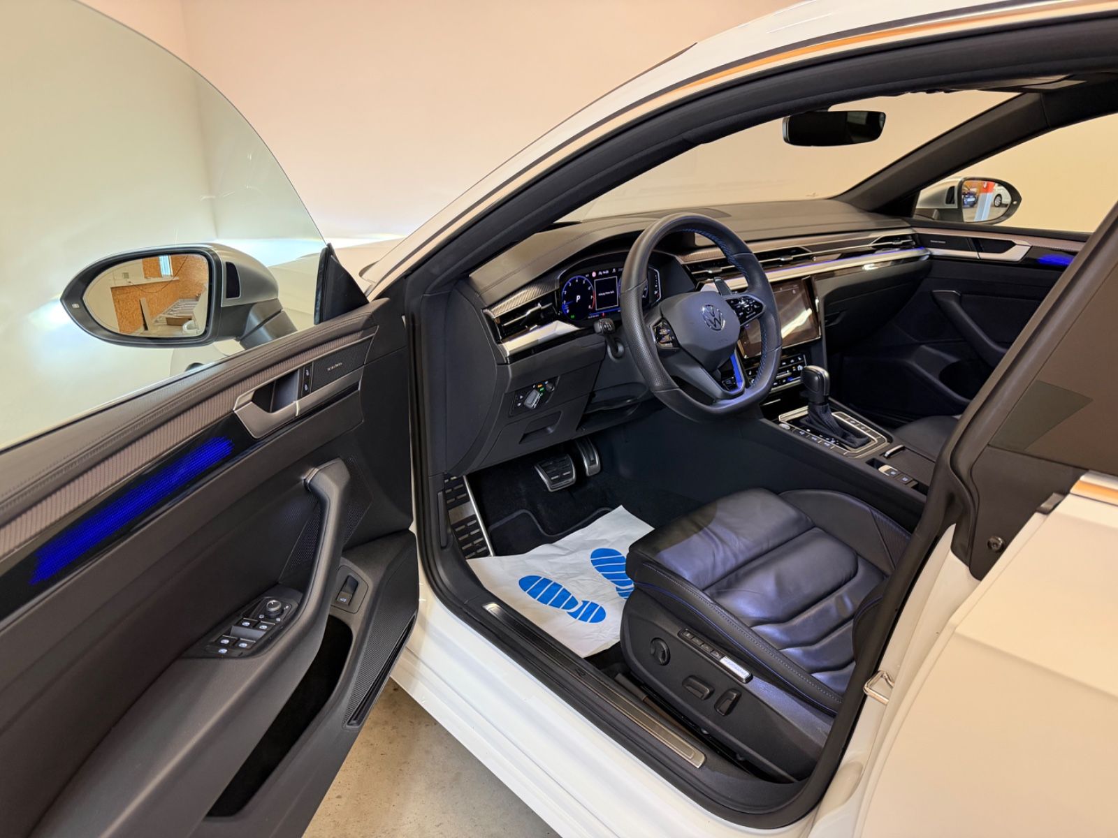 Volkswagen Arteon SB R 4Motion/PANO/AHK/IQ-Light/HUD/R-KAM foto 11