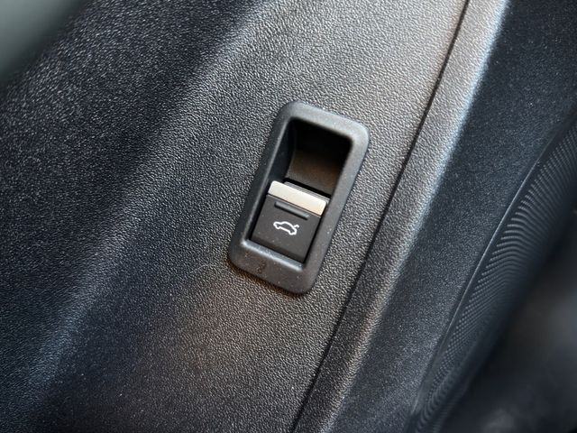 Q3 2.0 TDI S tronic AHK, Matrix-LED, Navigation