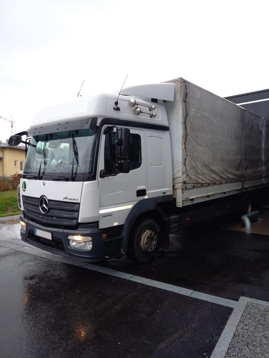 Mercedes-Benz Atego 1230 L