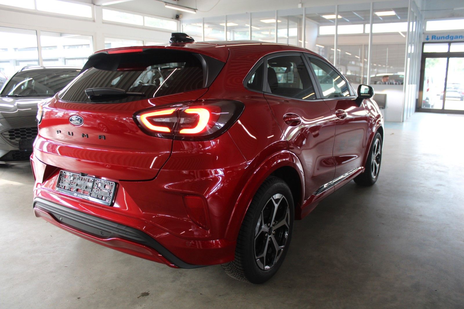 Fahrzeugabbildung Ford Puma MHEV ST-Line LED CAM el.Heckklappe WinterP.