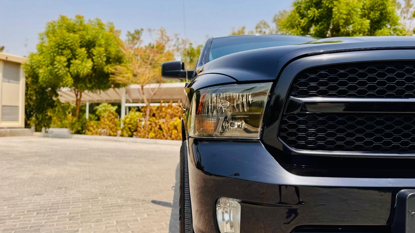 Dodge 5.7*V8*4X4*SINGLE*RAMBOX*CLEAN-CARFAX*AHK*NAVI*