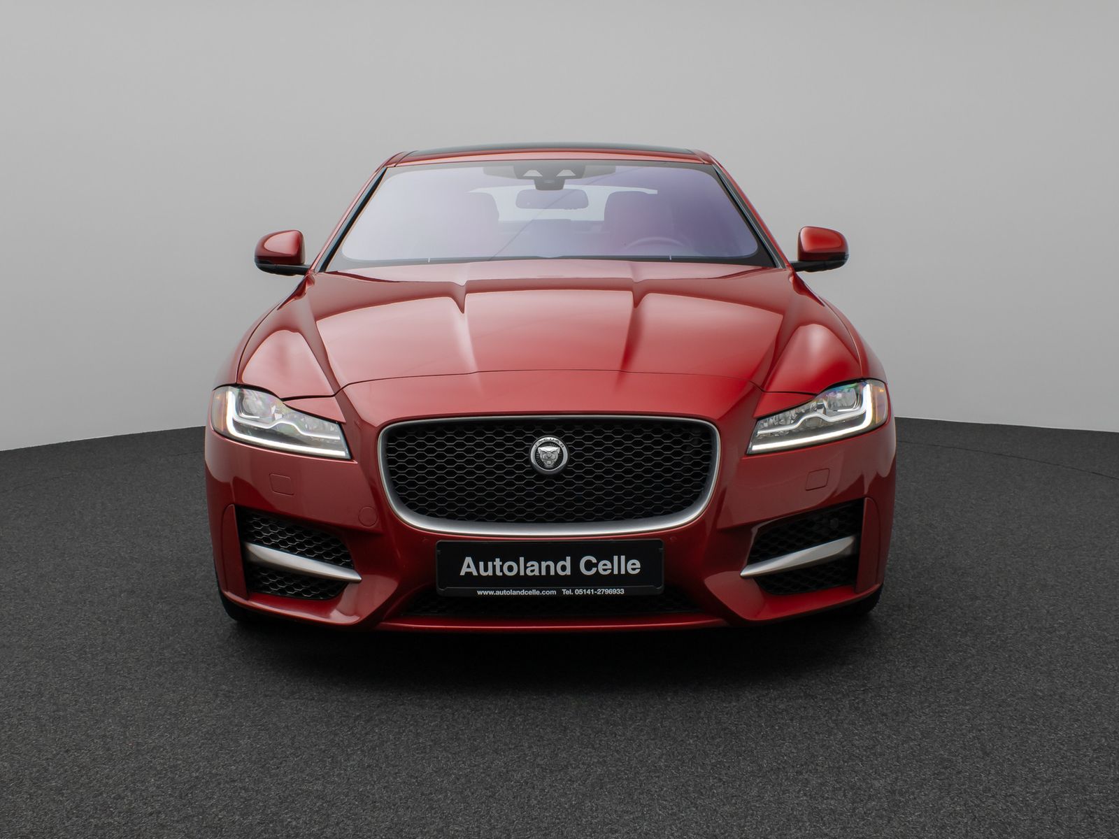 Fahrzeugabbildung Jaguar XF R-Sport Kamera Schiebedach Meridian Navi