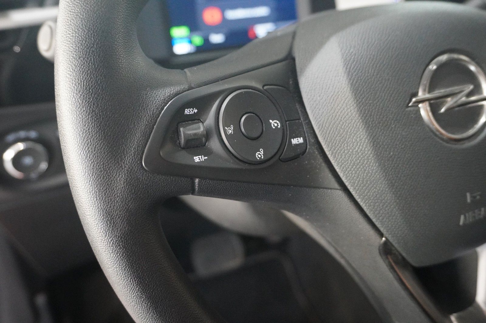 Fahrzeugabbildung Opel Corsa-e  EDITION 7,4kw/50kwh/Allwetter/SOH=91%
