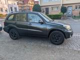Toyota RAV 4 1.8-l-VVT-i 4x2 - - gebrauchte Toyota RAV 4 aus dem Jahr 2005