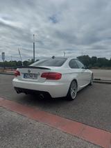 BMW 320i Coupé E92  M Paket  335i Optik - BMW 320: 320i E92