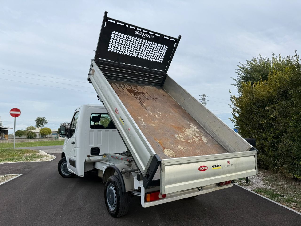 Renault Master T35 2.3 dCi/135 RIBALTABILE TRILA imagem 2