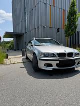BMW 330xi touring - *Voll* *kein Rost* - BMW 3er Reihe aus 2001