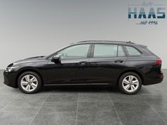 Fahrzeugabbildung Volkswagen Golf VIII Variant Life Navi Sitzh LED ACC AHK