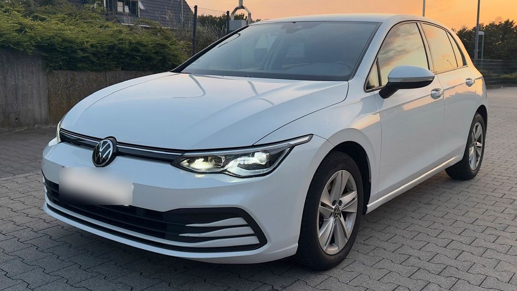Image of Volkswagen Golf