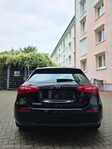 Mercedes-Benz A 200 Style - Mercedes-Benz A-Klasse: 2style