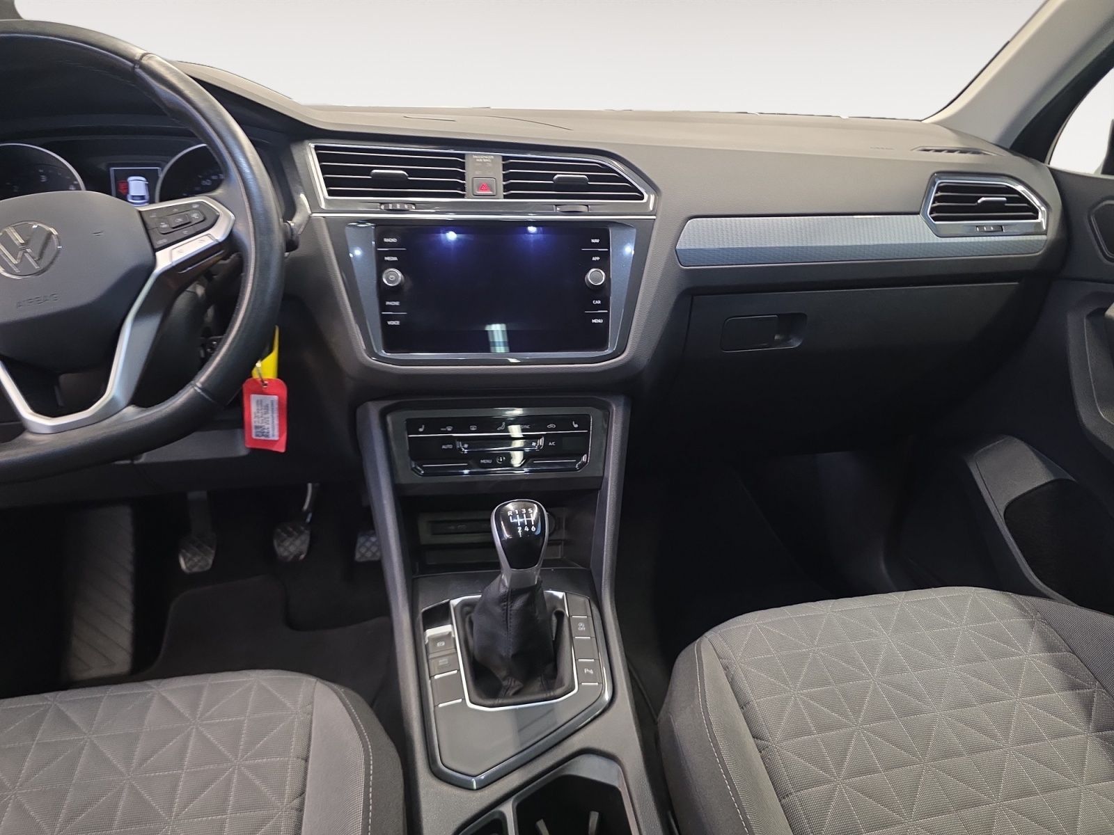 Volkswagen Tiguan - Bild 12