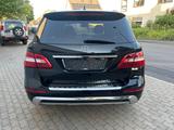 Mercedes-Benz ML 350 CDI BlueTec AMG PAKET TOP ZUSTAND - Mercedes-Benz ML 350 in Köln