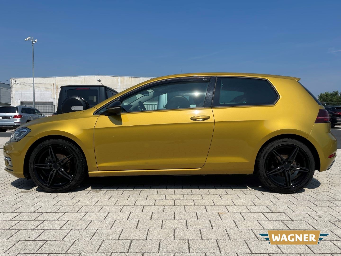 Fahrzeugabbildung Volkswagen Golf VII R-Line Comfortline  BMT 1.4 TSI