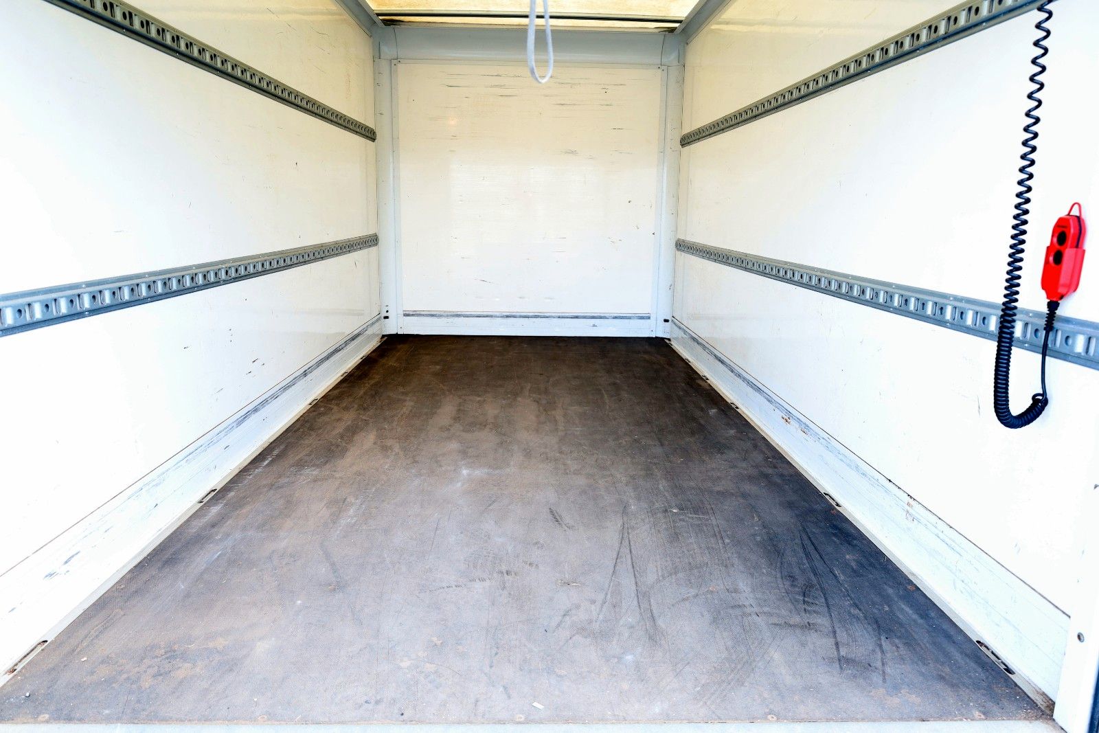 Fahrzeugabbildung Iveco Daily 35C16 ,Daily,KOFFER / LBW-6, Ladebordwand