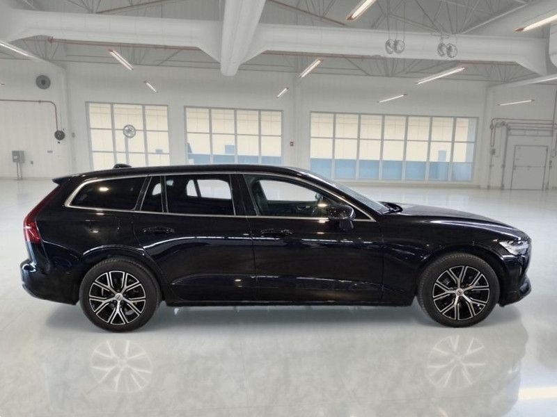 Volvo VOLVO V60 B4 D AUTOM.CORE STATION WAGON imagem 3