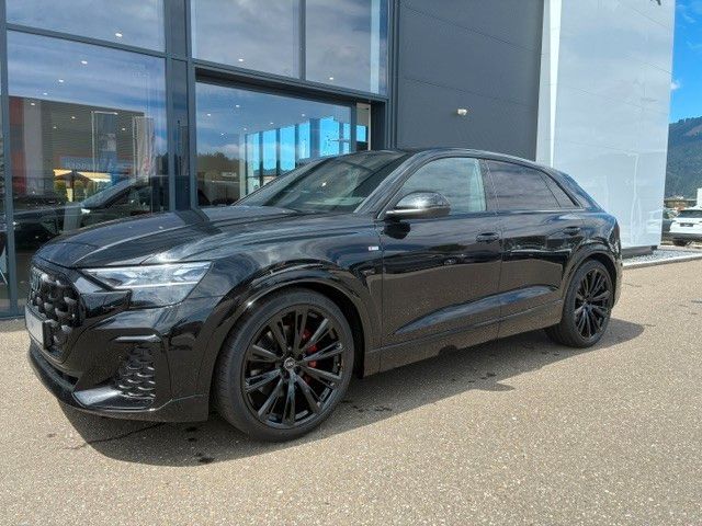 Image of Audi Q8