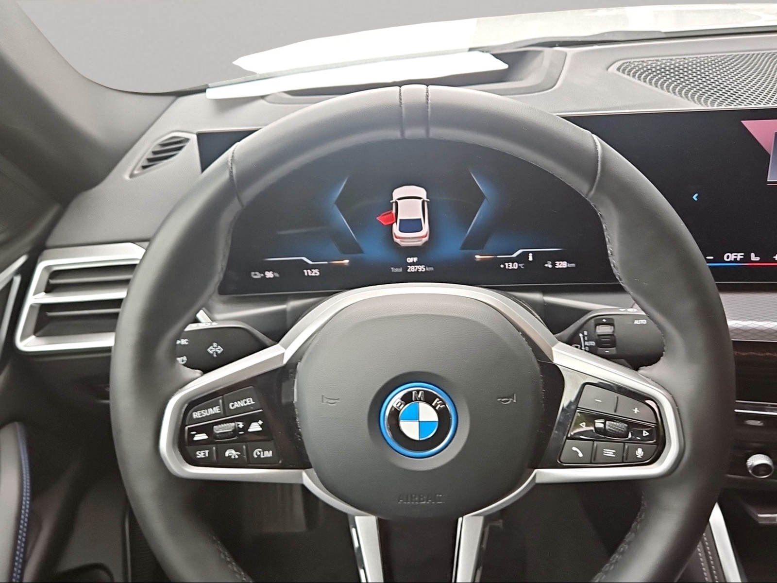 BMW i4 - Bild 15