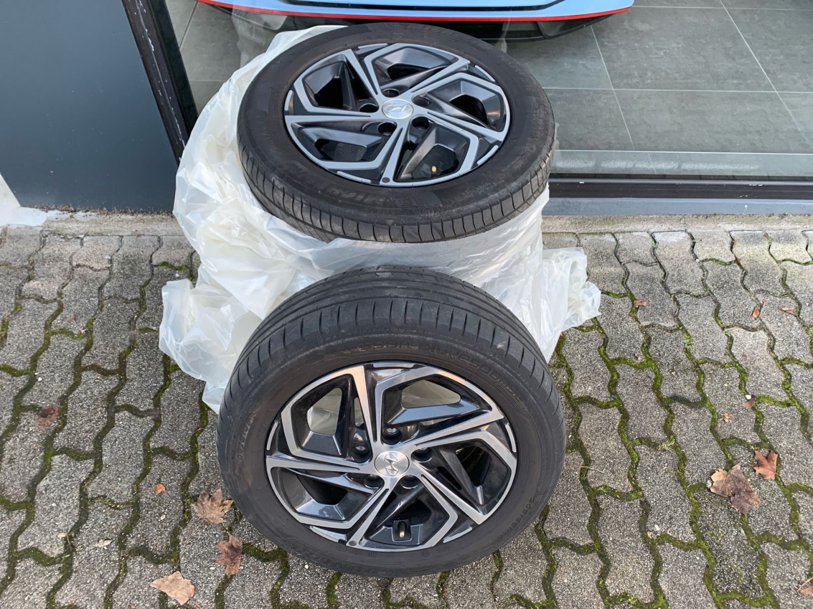 Fahrzeugabbildung Hyundai i30 Kombi 1.0 T-GDI Intro Edition Mild-Hybrid AH