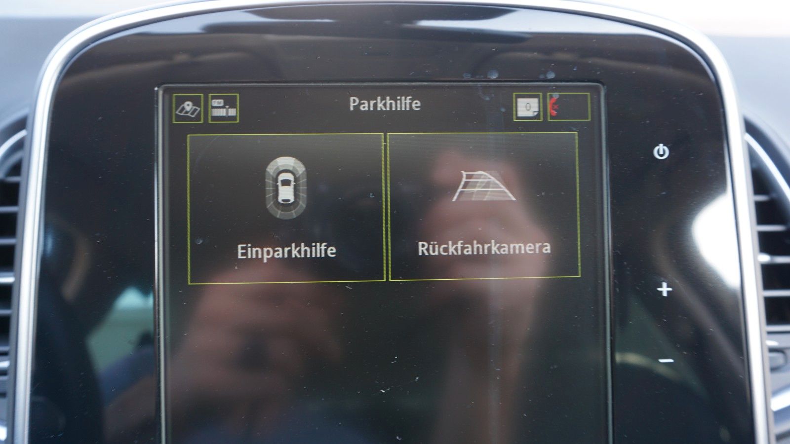 Fahrzeugabbildung Renault Renault Scenic IV Grand Techno, Kamera, LED