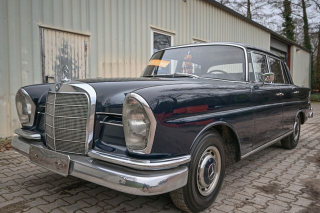 Mercedes-Benz 230 S - W 111  Autom. , SSD , SV , Superhistorie