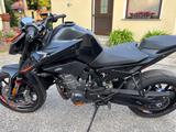 KTM 890 Duke - KTM 890 DUKE