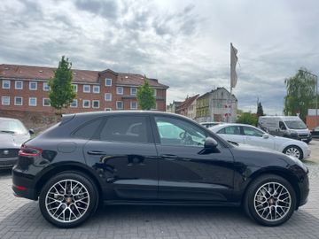 Porsche Macan - 4