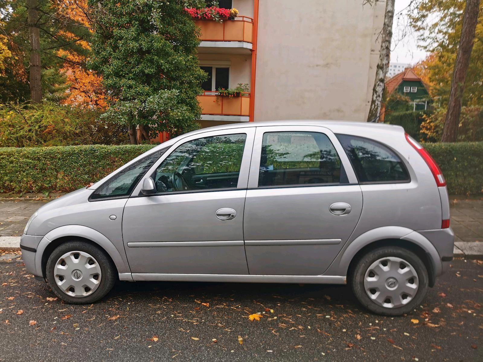 Opel Meriva 2005 — interior