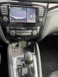 Nissan Qashqai - 11