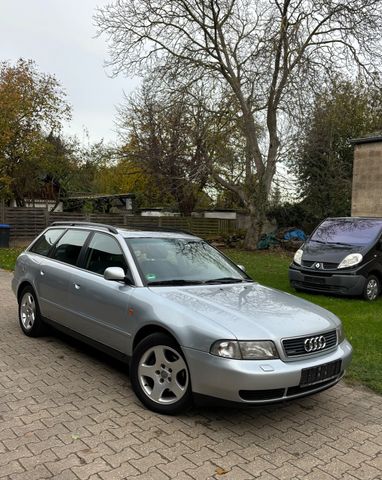 Audi A4 2.8 tiptronic quattro Avant - Scheckheft -