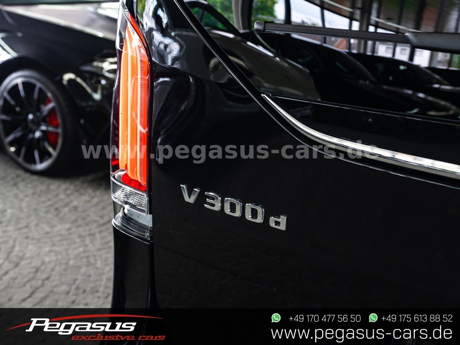 Mercedes-Benz V 300d  extralang AVANTGARDE*4MATIC*AIRMATIC*AMG - 11