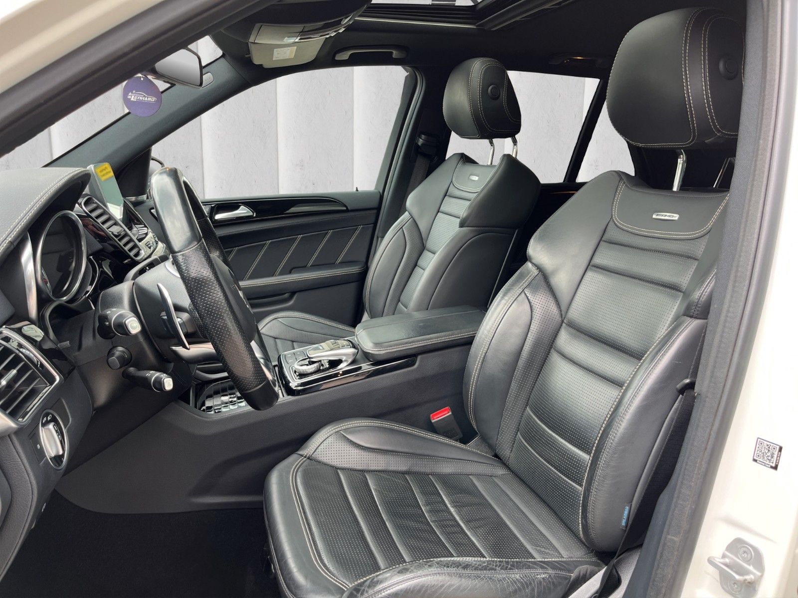 Fahrzeugabbildung Mercedes-Benz *INFERNO*4Matic*HK Audio*SHZ*NAVI*