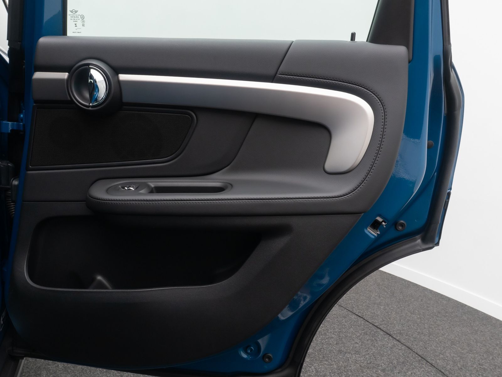Fahrzeugabbildung MINI John Cooper Works Countryman ALL4 HUD H/K Voll