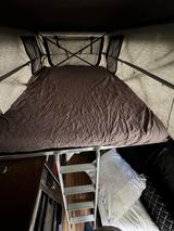 Land Rover Defender 110 Td4 Station Wagon SE camping Ex-TEC - silberne Land Rover Defender