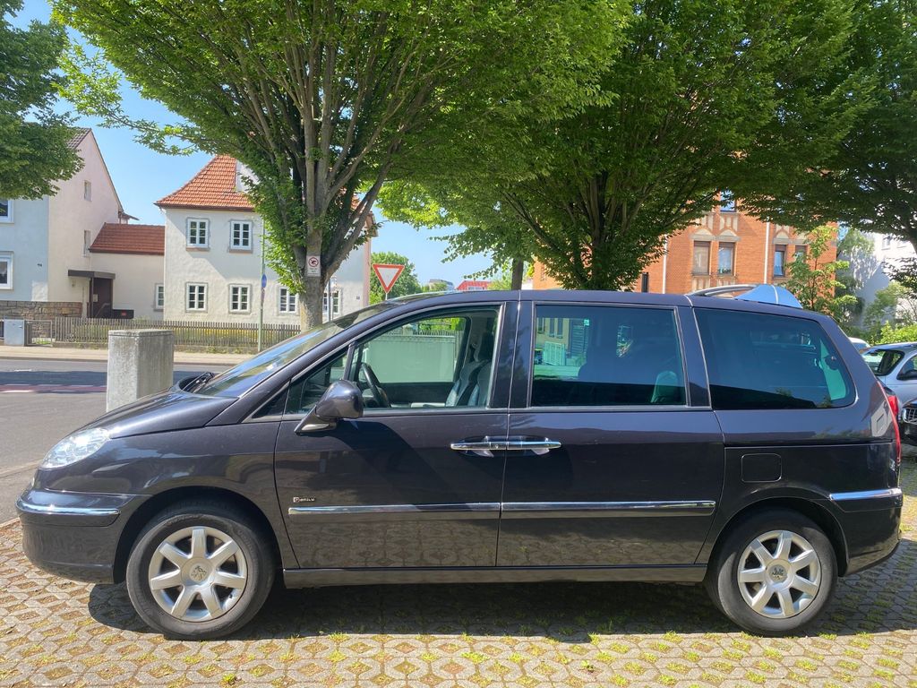 Peugeot 807
