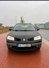 Renault Megane 2 - Renault Megane aus 2006 mit Diesel-Antrieb